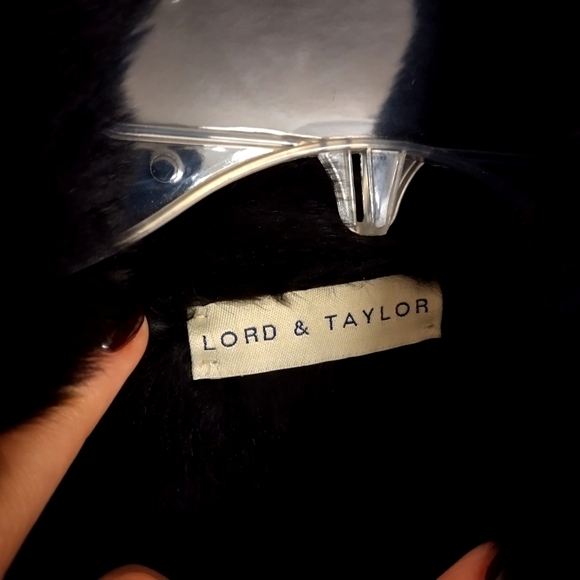 Lord & Taylor rabbit fur full zip cape - Picture 5 of 8